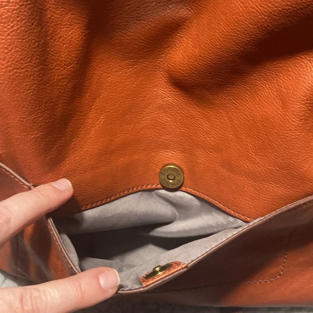 Fossil Shoulder Crossbody - Picture 5 of 8